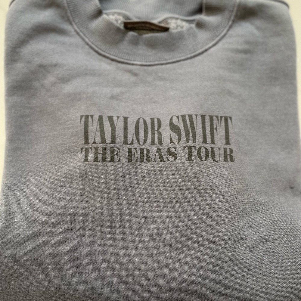 Taylor Swift Eras Tour Crewneck Sweatshirt Official Merch NEW with tag.  Size S